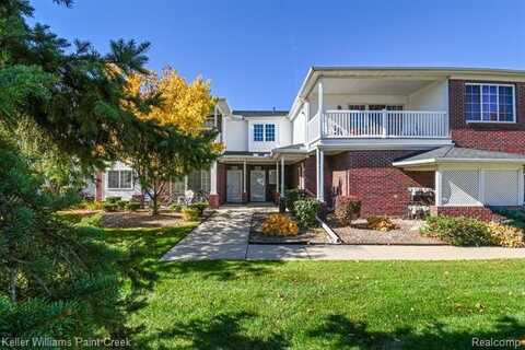 14409 MORAVIAN MANOR Circle, Sterling Heights, MI 48312