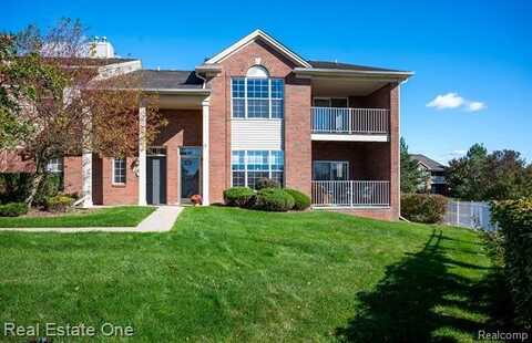 1845 FLAGSTONE Circle, Rochester, MI 48307