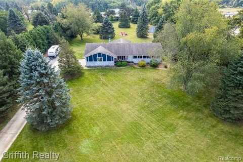 12034 LARKINS Road, Brighton, MI 48114