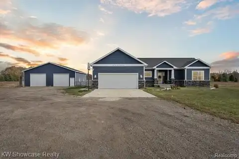 11471 S BAUER Road, Eagle, MI 48822