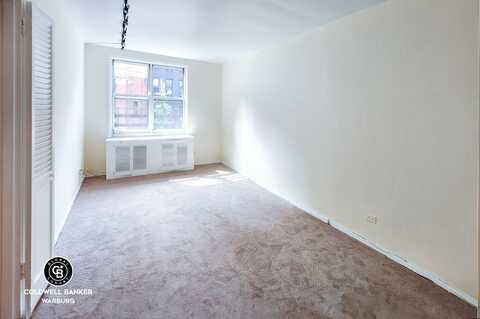 345 East 54th Street, New York, NY 10022