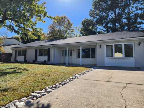 4699 Rosecroft Street, Virginia Beach, VA 23464