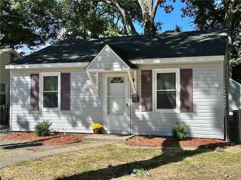 1943 Long Green Lane, Hampton, VA 23663