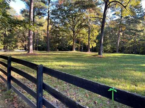 215 Stonehouse Road, Williamsburg, VA 23188