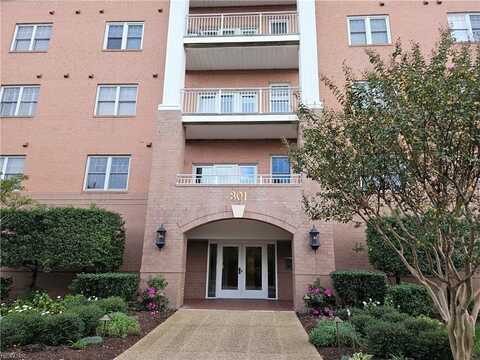 301 Brook Avenue, Norfolk, VA 23510