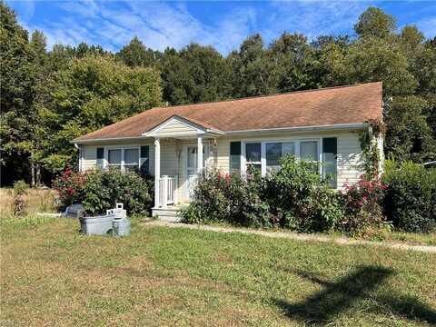 5225 Crumpler Road, Ivor, VA 23866