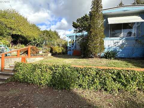 1600 RHODODENDRON DR, Florence, OR 97439