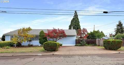 647 16TH ST, Springfield, OR 97477