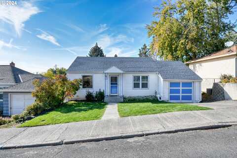 523 NW 6TH ST, Pendleton, OR 97801