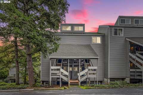 4640 LOWER DR, Lake Oswego, OR 97035