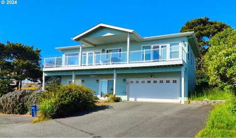 94042 DOYLE POINT RD, Gold Beach, OR 97444