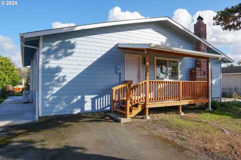 2469 PINE ST, Seaside, OR 97138