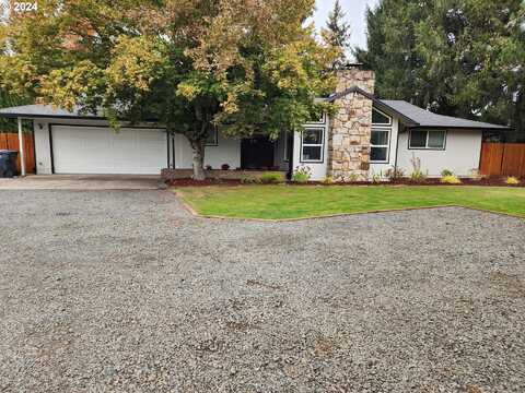 28502 S HIGHWAY 213, Molalla, OR 97038