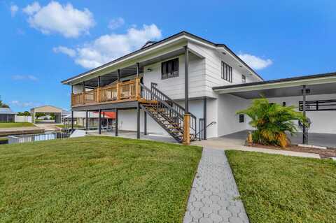 1066 Oak Street, Okeechobee, FL 34974