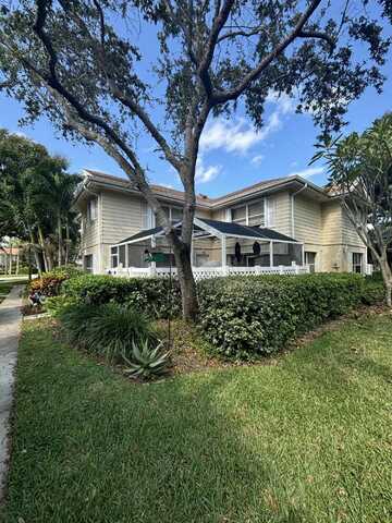 8125 Sedgewick Court, West Palm Beach, FL 33406