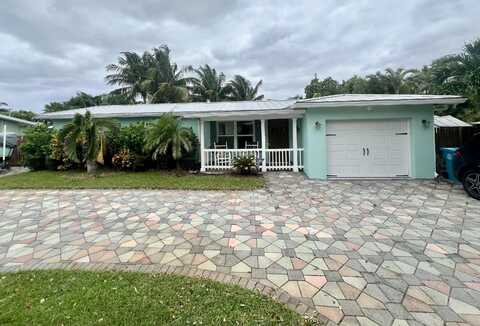 2635 SW 6th Street, Boynton Beach, FL 33435