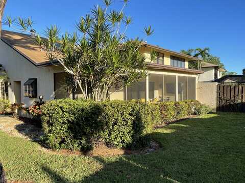 354 SW 28th Avenue, Delray Beach, FL 33445