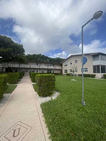 436 Chatham U, West Palm Beach, FL 33417