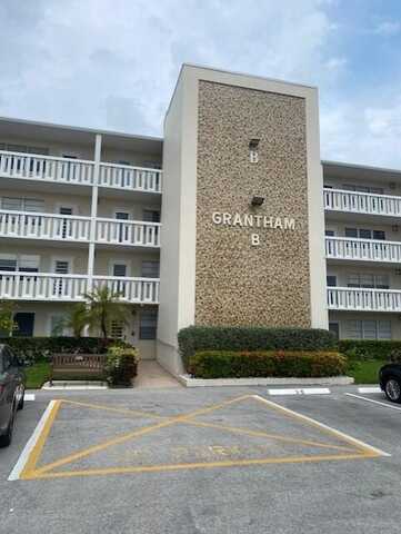 326 Grantham B, Deerfield Beach, FL 33442