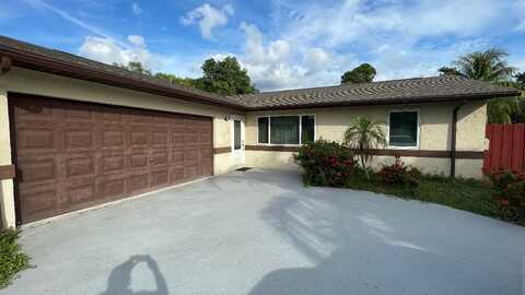 949 SE Bayfront Avenue, Port Saint Lucie, FL 34983