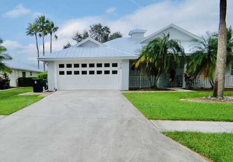 419 Sweetwater SW, Port Saint Lucie, FL 34953