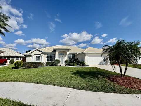 467 SW Rosewood Cove, Port Saint Lucie, FL 34986