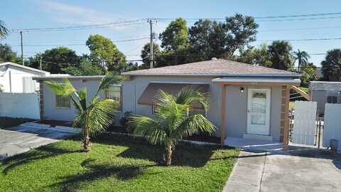 1122 S 14th Street, Lantana, FL 33462