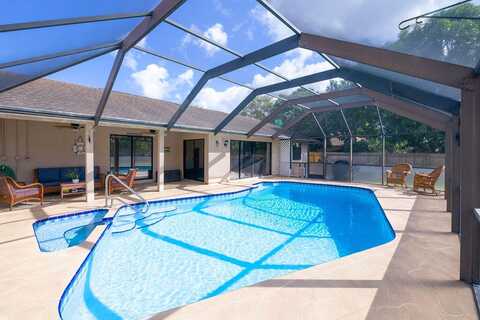 442 SW David Terrace, Port Saint Lucie, FL 34953