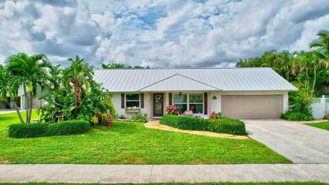 3030 Phoebe Lane, Delray Beach, FL 33444