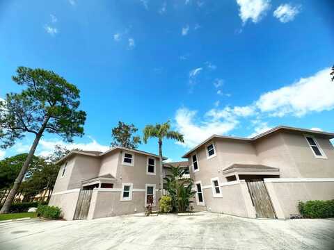 1033 Goldenrod Road, Wellington, FL 33414