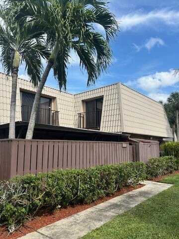 6820 68 Way, West Palm Beach, FL 33409