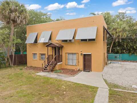 902 Boston Avenue, Fort Pierce, FL 34950