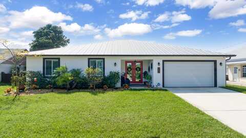 314 NE Surfside Avenue, Port Saint Lucie, FL 34983