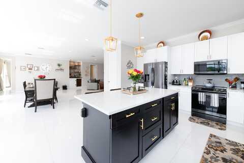 314 NE Surfside Avenue, Port Saint Lucie, FL 34983