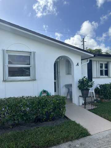 2936 E Crosley Drive, West Palm Beach, FL 33415