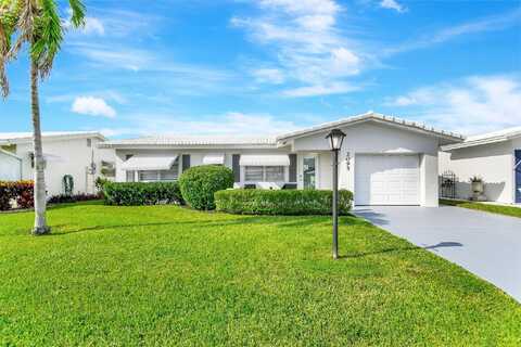 2095 SW 14th Avenue, Boynton Beach, FL 33426