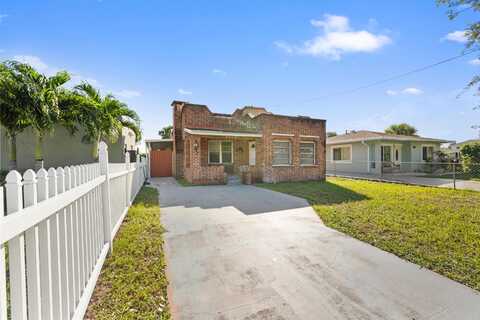 4324 Garden Avenue, West Palm Beach, FL 33405