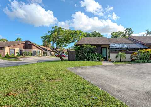 3773 Mil Stream Court, Greenacres, FL 33463