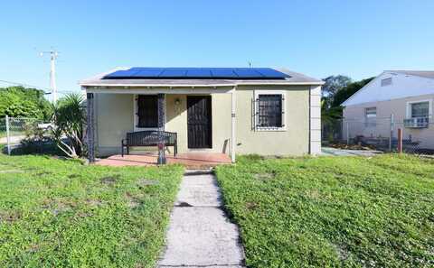 594 W 3rd Street, Riviera Beach, FL 33404