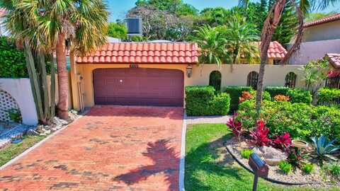 3579 Commodore Circle, Delray Beach, FL 33483