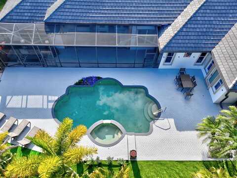 15700 Carrera Lane, Wellington, FL 33414