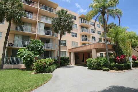 470 Executive Center Drive, West Palm Beach, FL 33401