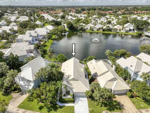 22 Dorchester Circle, Palm Beach Gardens, FL 33418