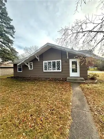 8033 Grafton Avenue S, Cottage Grove, MN 55016