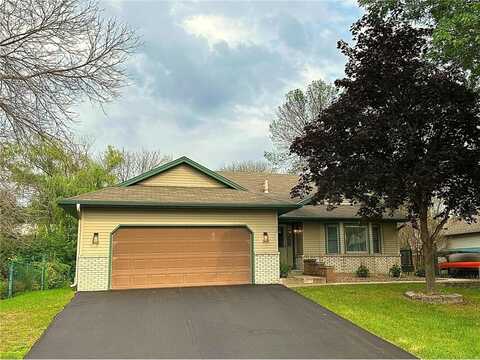 5930 Fernwood Street, Shoreview, MN 55126