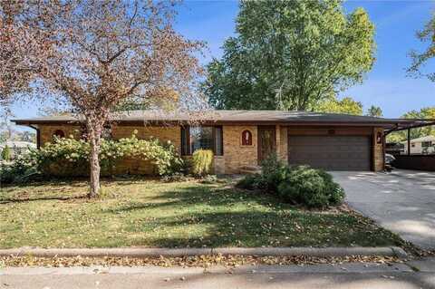 196 Longfellow Street NE, Fridley, MN 55432