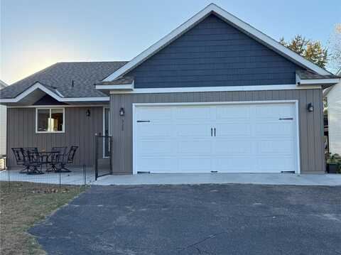 929 Savanna Avenue, Saint Cloud, MN 56303