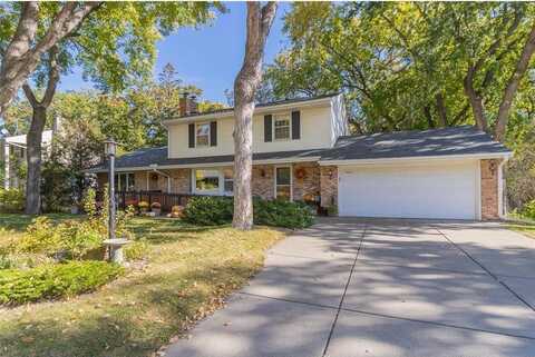 5809 Dale Avenue, Edina, MN 55436