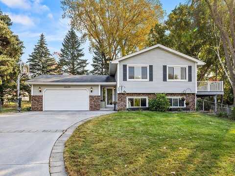 15029 Tyacke Drive, Burnsville, MN 55306