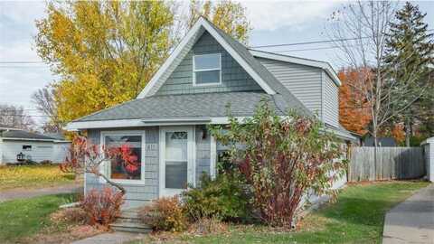 611 Harriet Street, Altoona, WI 54720